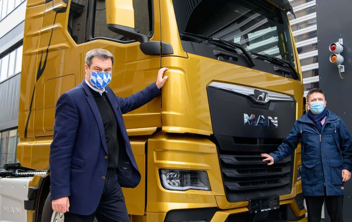 Du betrachtest gerade MAN-Manager soll Saki Stimoniaris Dienstwagen überlassen haben und dafür befördert worden sein