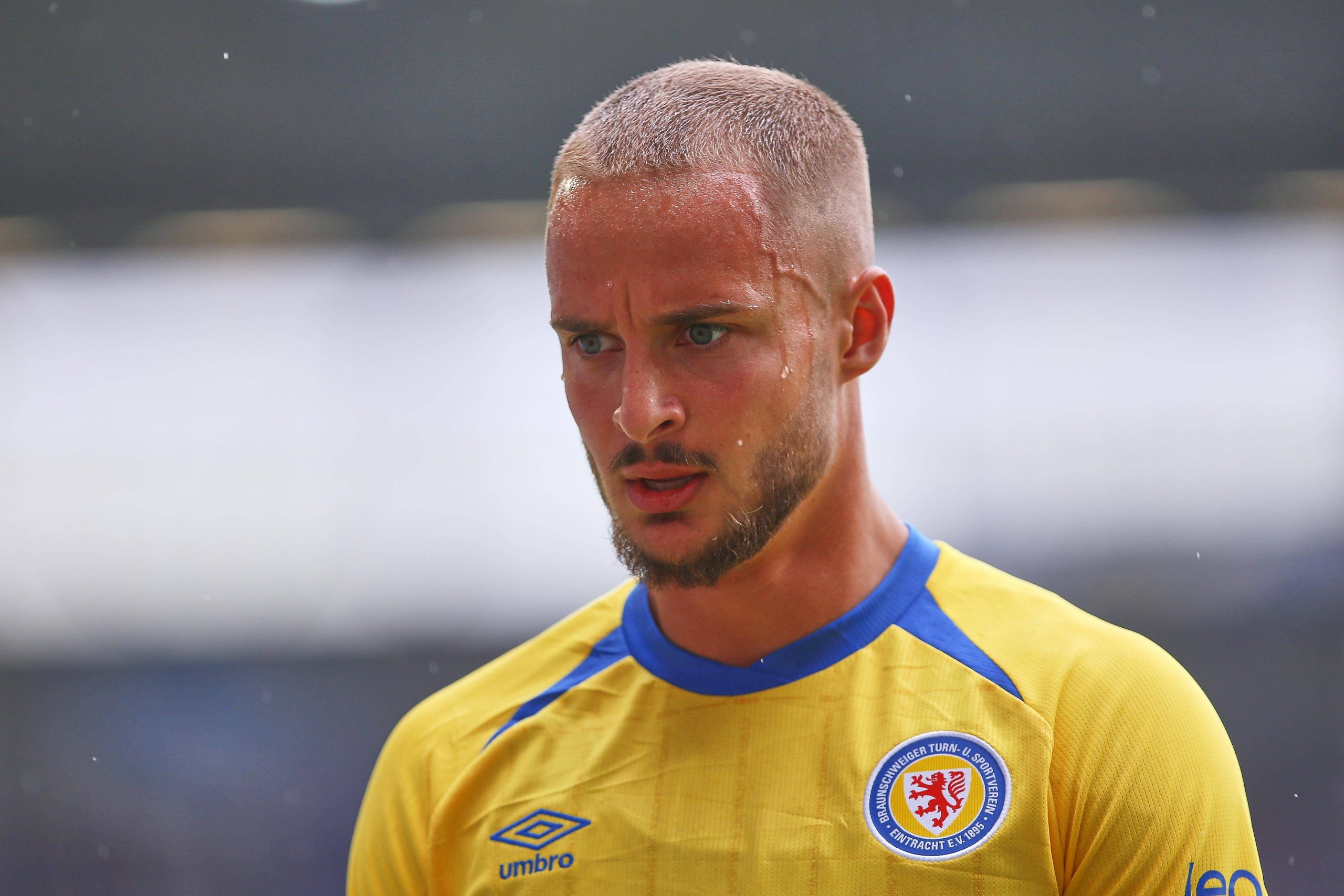 Mehr über den Artikel erfahren Marvin Rittmüller kommt von Eintracht Braunschweig