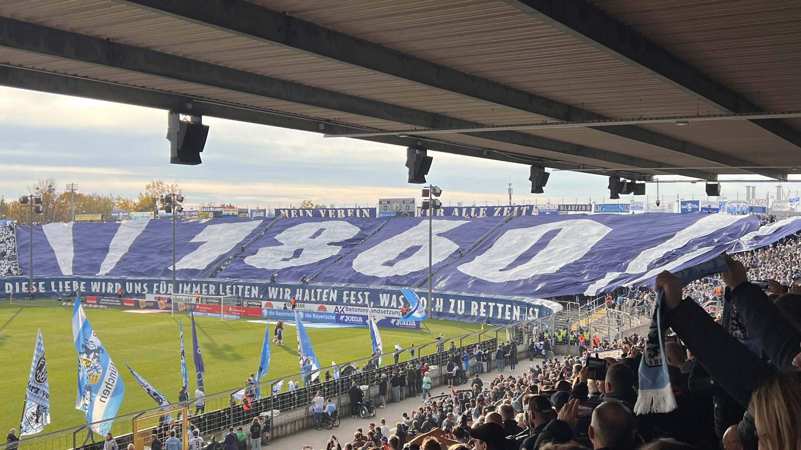 Du betrachtest gerade Nach Fanprotesten: Innenministerkonferenz streicht Pläne für personalisierte Tickets und Gesichtserkennung