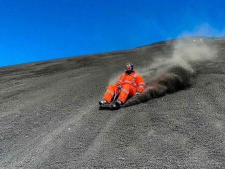 Volcano Boarding: Ultimativer Ratgeber – beste Spots, Kosten, Tipps & Sicherheit